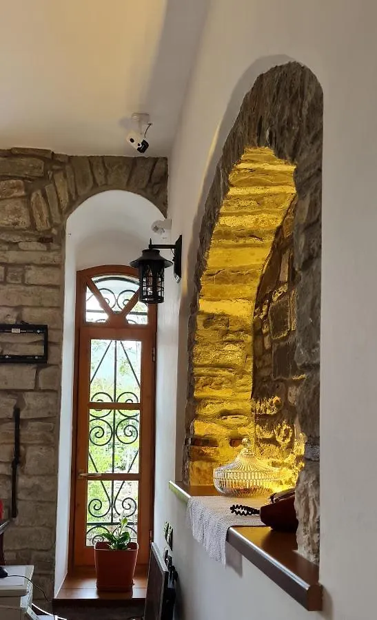 Garden Guest House Permet