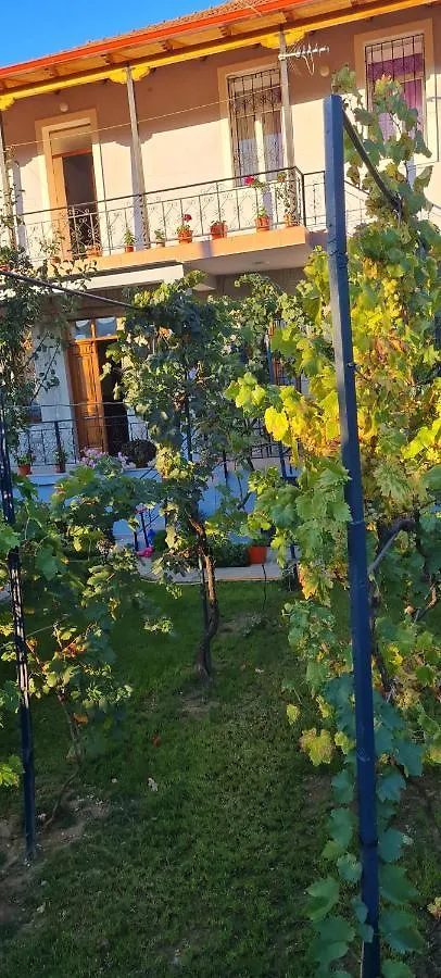 Garden Guest House Permet 0*,  Albania