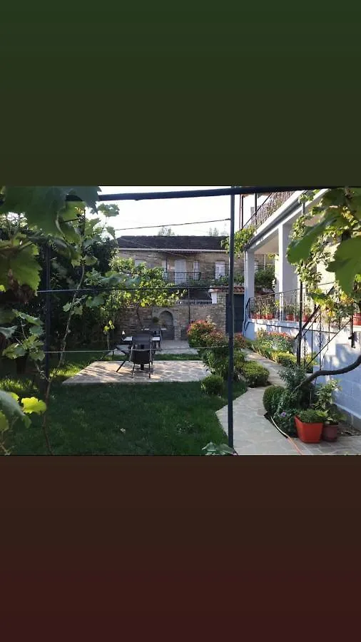 Garden Guest House Përmet 0*,